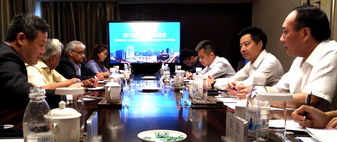 集团党委副书记、副董事长、总经理杨川会见印度靛蓝集团执行董事卡皮尔·巴蒂亚先生一行