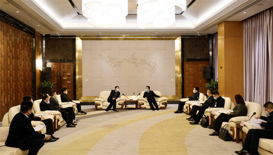 省尊龙凯时集团党委书记、董事长任丁率队赴南充调研