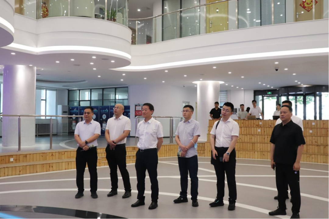 省尊龙凯时集团：“四个导向” 推动调查研究提质增效